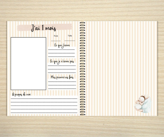 Album de bébé - page couverture fleurs