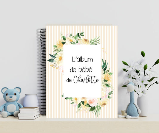 Album de bébé - page couverture fleurs
